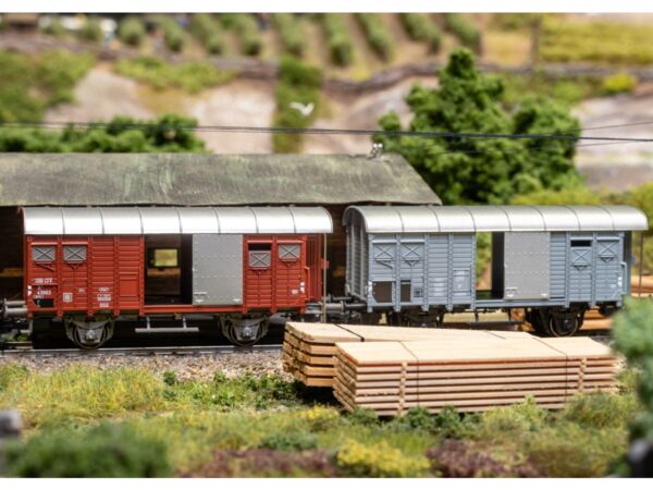 Märklin 46568 Gedeckter Güterwagen SBB K3 / Set mit 3 Wagen auf Anlage 2