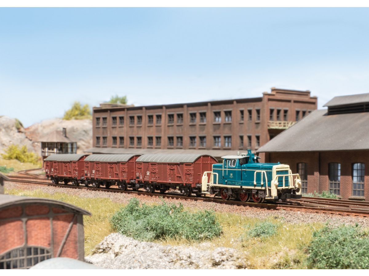 MÄRKLIN 81359 ZUGPACKUNG DEUTSCHE BUNDESPOST MIT BR 261 / SET MIT LOK UND 3 WAGEN BILD 3